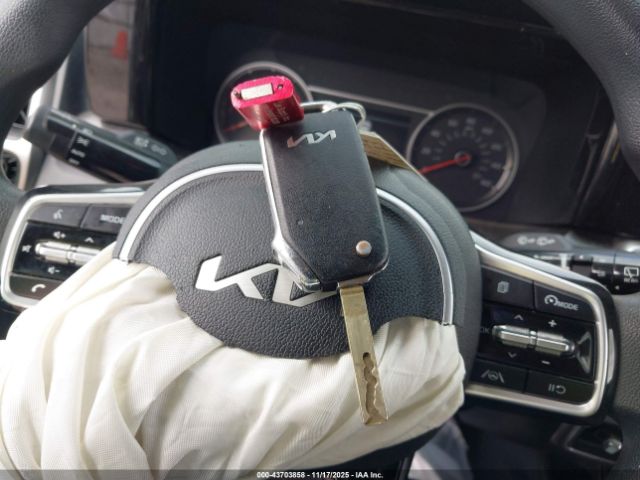 Kia Sorento Lx Image 14