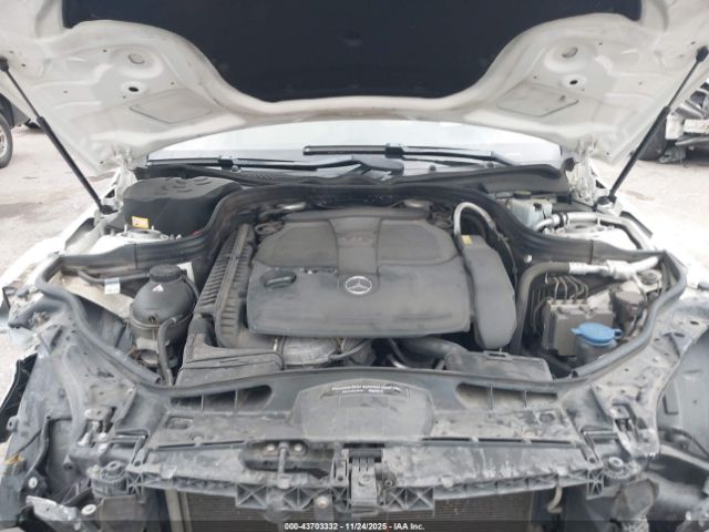 Mercedes-Benz E-Class Image 9