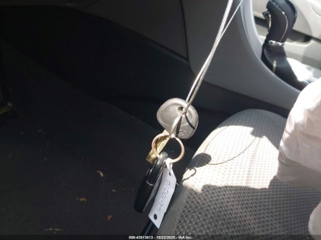 Hyundai SONATA Gls Image 10