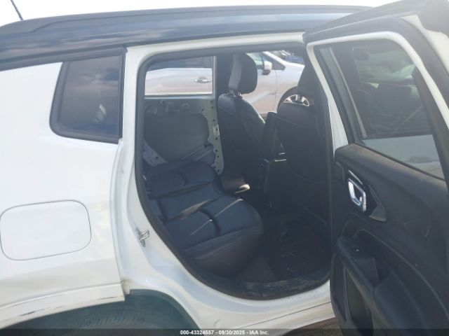 Jeep Compass Limited 4x4 Image 2
