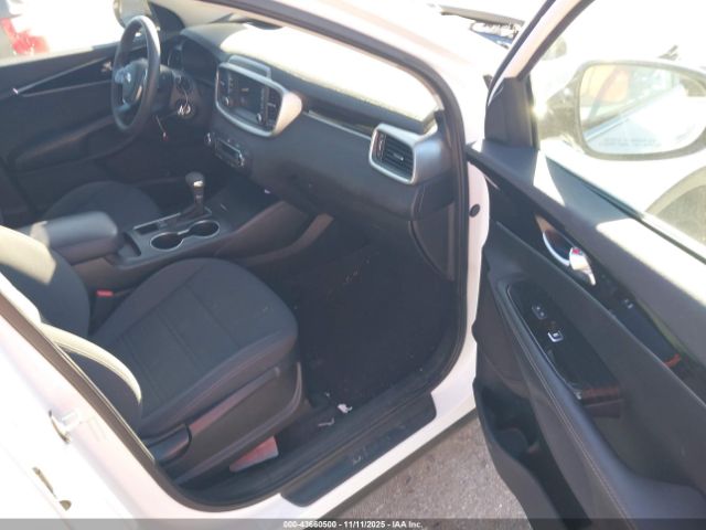 Kia Sorento 3.3l Lx Image 5