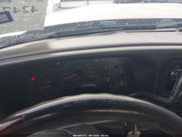 Chevrolet Silverado 1500 Ls Image 10