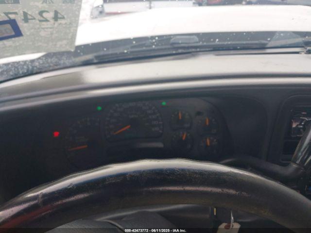 Chevrolet Silverado 1500 Ls Image 10