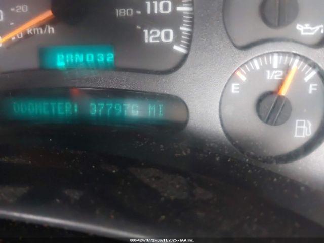 Chevrolet Silverado 1500 Ls Image 11