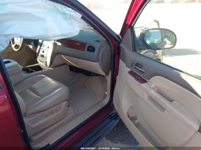 GMC Yukon Slt Image 16