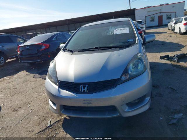Honda Fit Sport Image 8