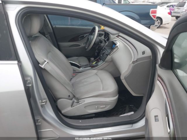 Buick LaCrosse Cxl Image 3