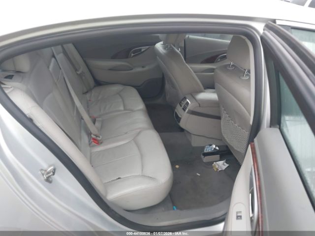 Buick LaCrosse Cxl Image 4