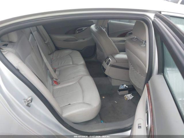 Buick LaCrosse Cxl Image 4