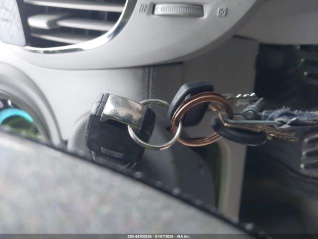 Buick LaCrosse Cxl Image 8