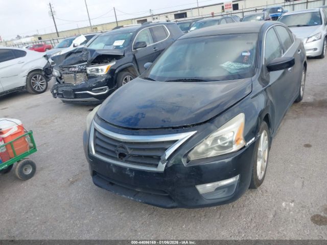 Nissan Altima 2.5 Sv Image 8