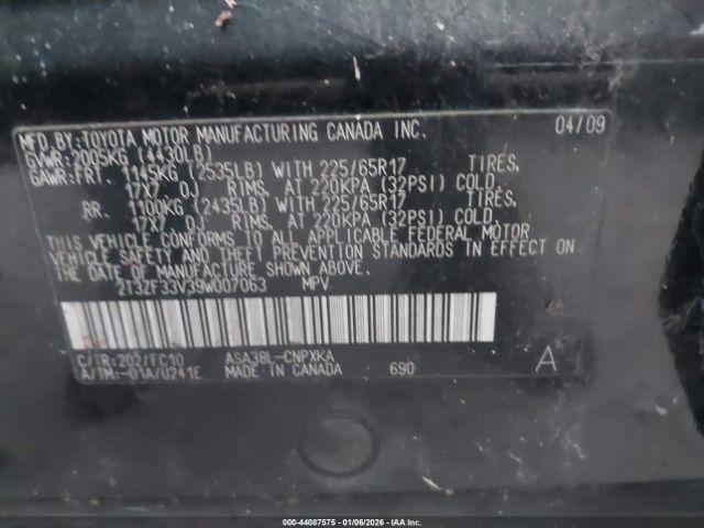 Toyota RAV4 Image 11