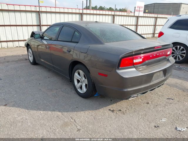 Dodge Charger Se Image 4