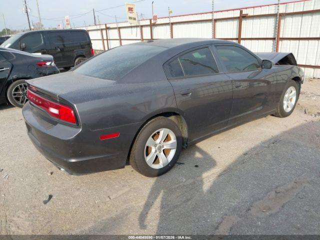 Dodge Charger Se Image 3