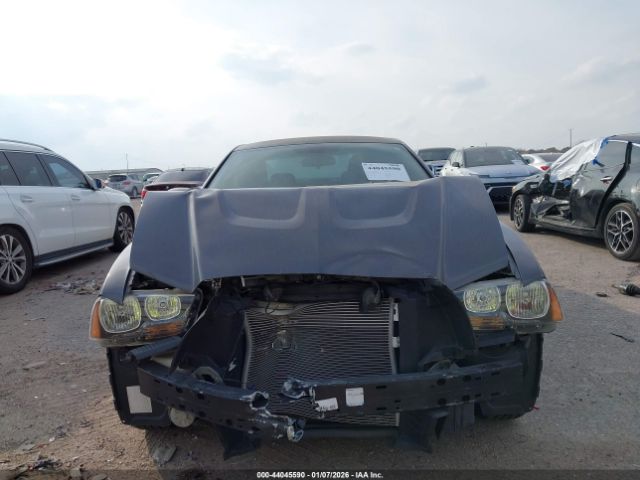 Dodge Charger Se Image 5