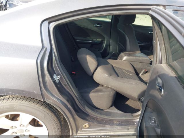 Dodge Charger Se Image 7