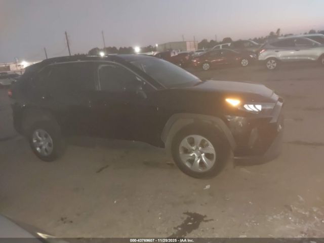 Toyota RAV4 Le Image 8