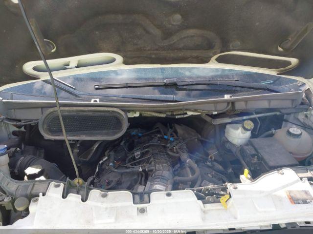 Ford Transit Image 13