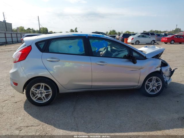 Ford Fiesta Se Image 11