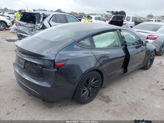 Tesla Model 3 Performance Image 15