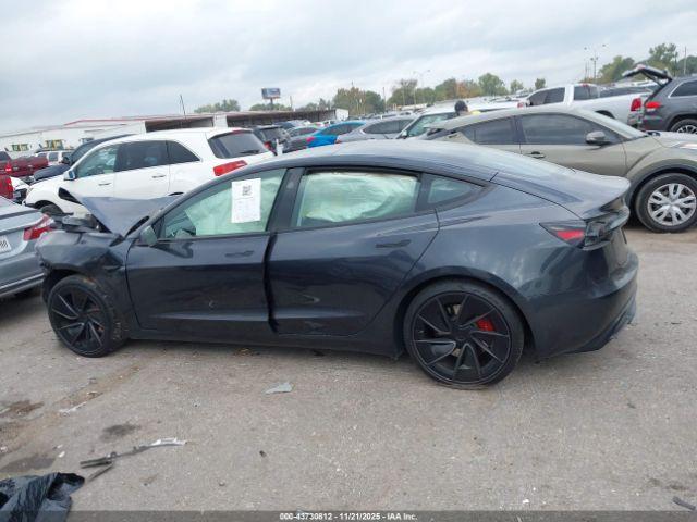 Tesla Model 3 Performance Image 13