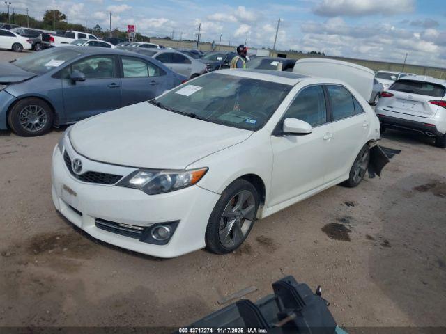 Toyota Camry Se Sport Image 3