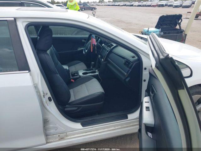 Toyota Camry Se Sport Image 6