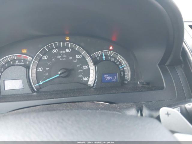 Toyota Camry Se Sport Image 16