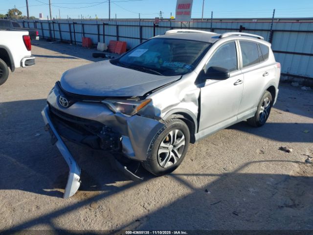 Toyota RAV4 Le Image 5