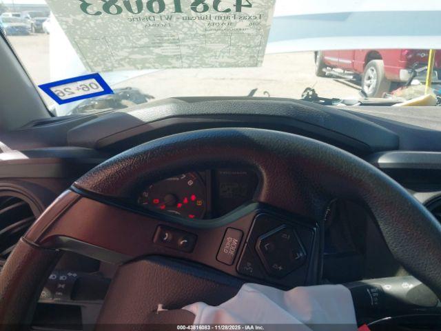 Toyota Tacoma Sr Image 2