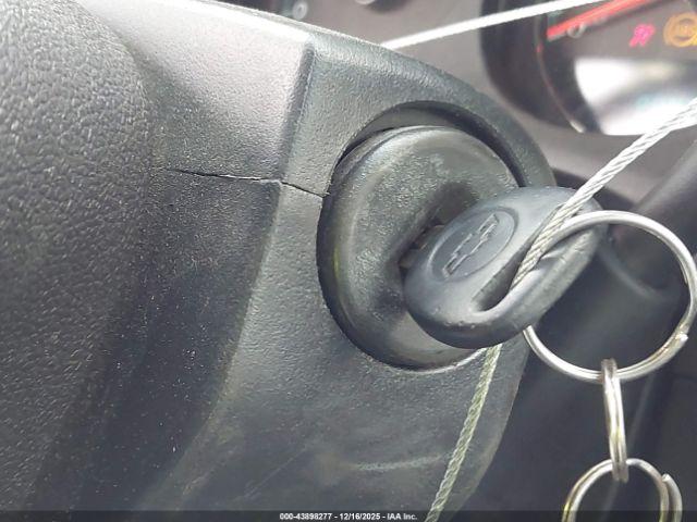 Chevrolet Tahoe Ls Image 11