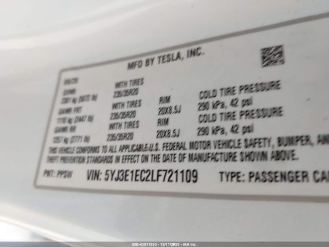 Tesla Model 3 Performance Dual Motor All-wheel Drive Image 11