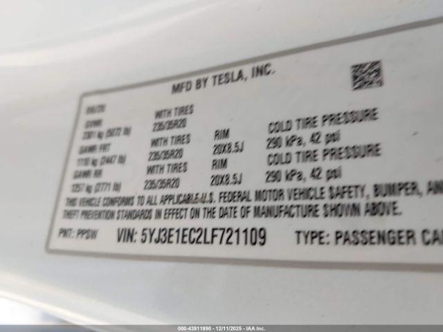 Tesla Model 3 Performance Dual Motor All-wheel Drive Image 11