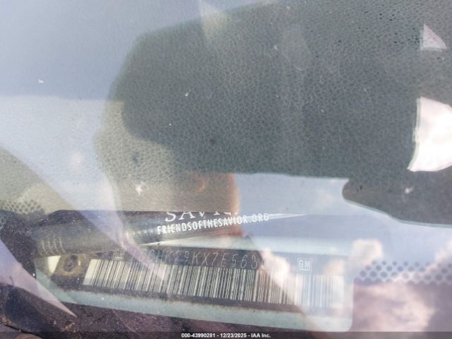 Chevrolet Silverado 2500 Work Truck Image 5