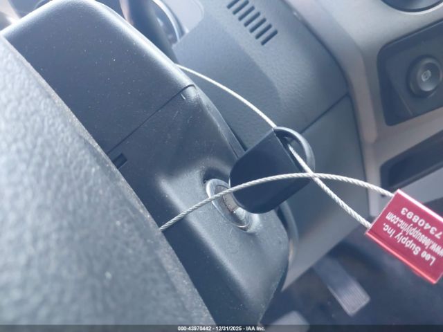 Ford F-250 Xlt Image 14