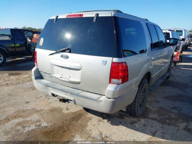 Ford Expedition Xlt Image 5