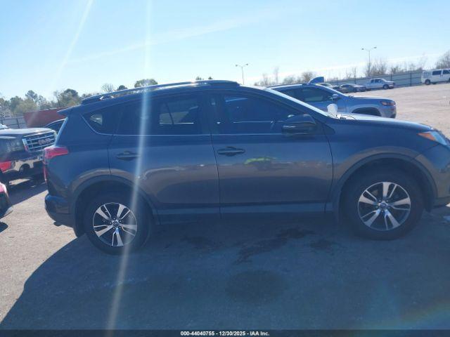 Toyota RAV4 Xle Image 13