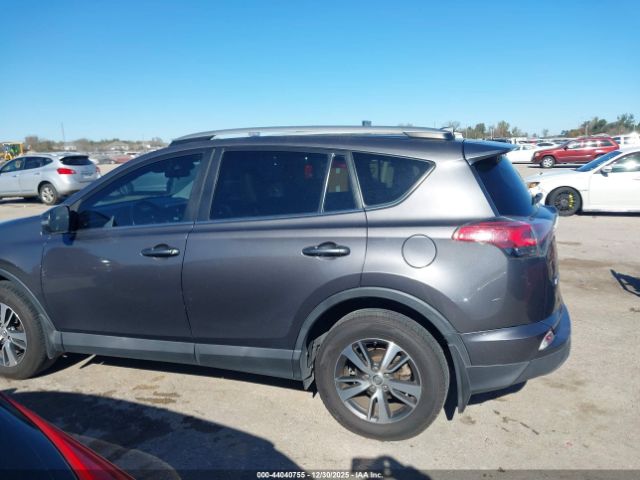 Toyota RAV4 Xle Image 12