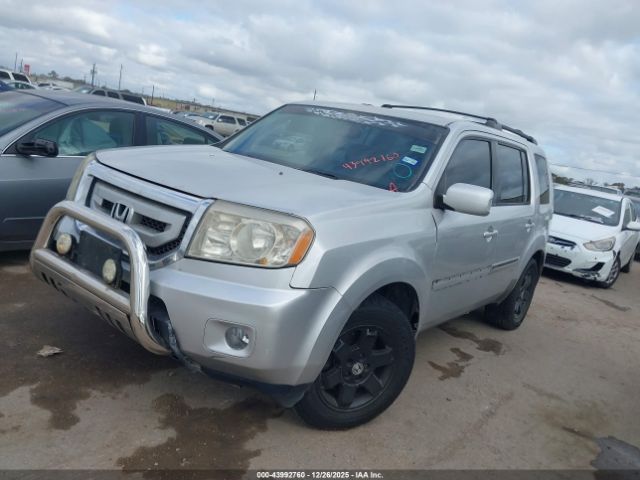 Honda Pilot Touring Image 2