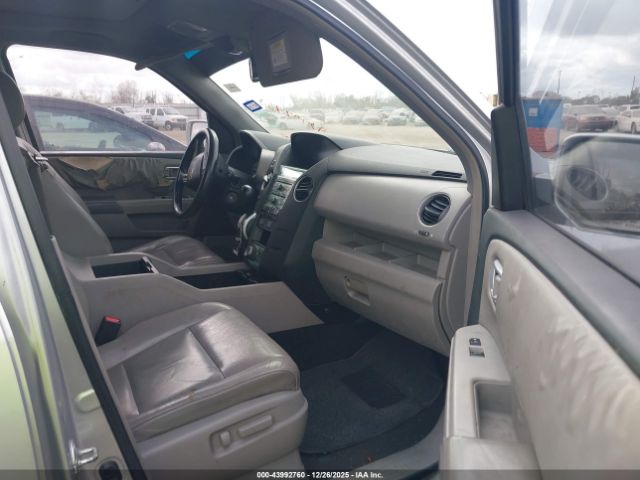 Honda Pilot Touring Image 11