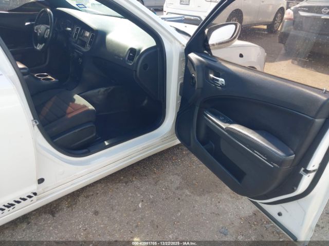 Dodge Charger Police Image 4