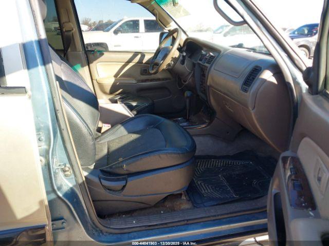 Toyota 4Runner Limited V6 Image 4