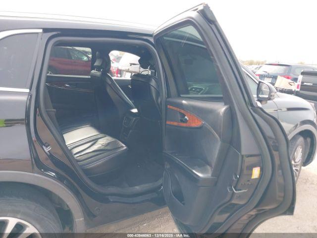 Lincoln MKX Select Image 10