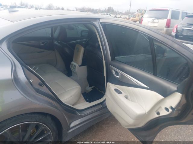 INFINITI Q50 Premium Image 9