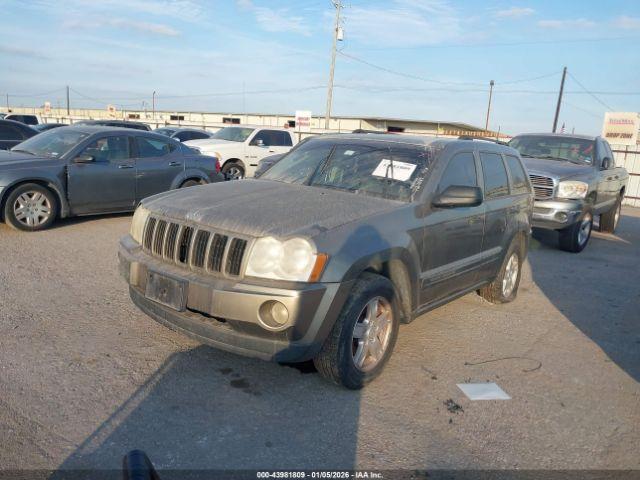 Jeep Grand Cherokee Laredo Image 7