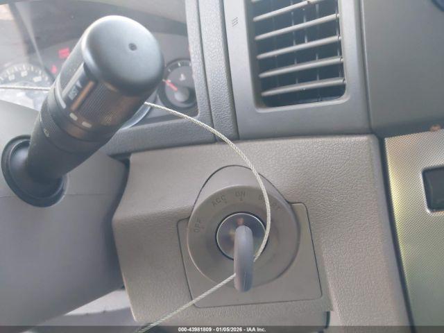 Jeep Grand Cherokee Laredo Image 4