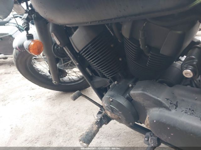 Honda Vt750 C2b Image 8