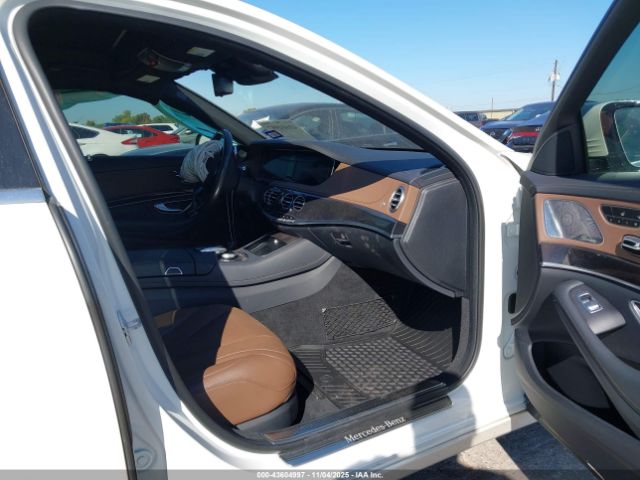 Mercedes-Benz S-Class Image 2