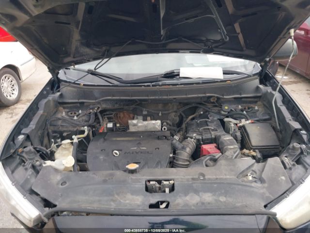 Mitsubishi Outlander Es Image 4