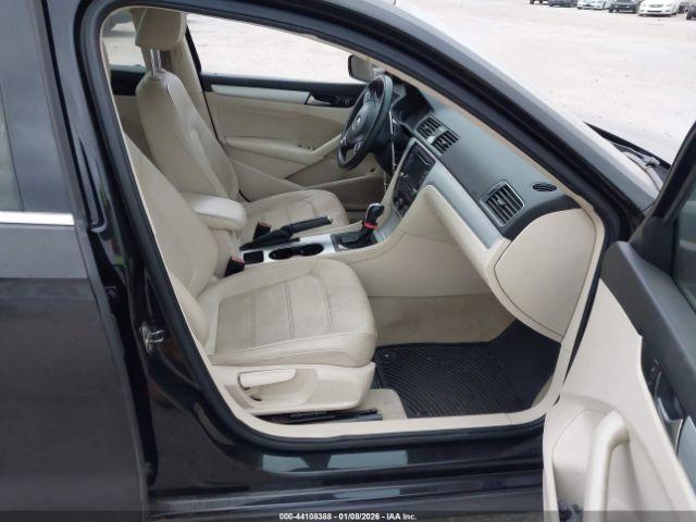 Volkswagen Passat 2.5l Se Image 10